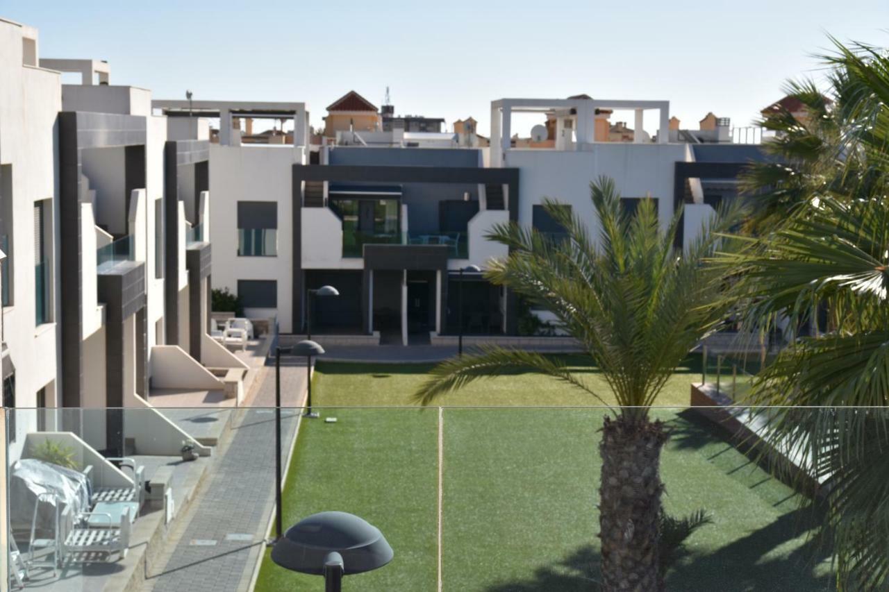 Penthouse Oasis Beach II La Zenia Daire Dehesa de Campoamor  Dış mekan fotoğraf